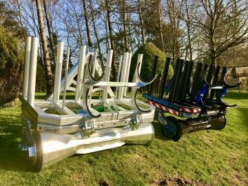 Grizzly Trailers UK and Bespoke Fabrications Grizzly merchandise