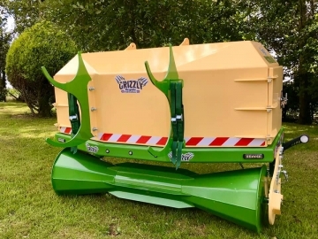 Grizzly Trailers UK and Bespoke Fabrications Grizzly merchandise